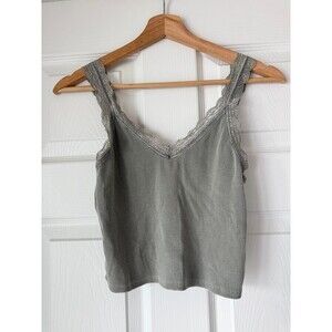 green lace tank top